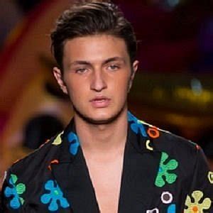 hadid net worth|anwar hadid net worth 2020.